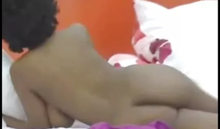 Die vollbusige deutsche fickfilme gratis Amateurin aus Puerto Rico genießt einen harten Schwanz