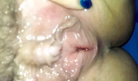 Die reife Stiefmutter Tonya bläst und kostenlose private pornofilme fickt