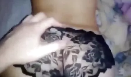 - Die milf film gratis freche Tia Tilton fickt ihren Wächter