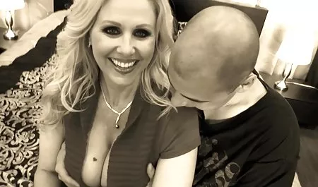 Tricky Cunnilingus von kostenlose sexi filme einem indischen Liebhaber