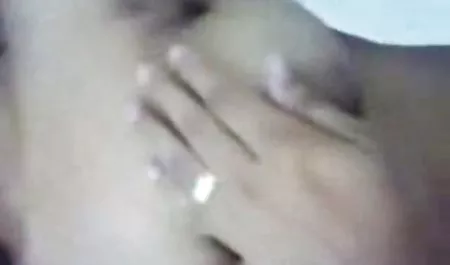 Junge Mädchen aus Bangalore chatten online mit einem pornofilme frei Kunden