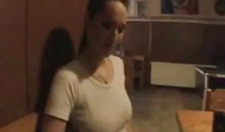 18 Jahre Model Harter Sex pornofilme kostenlos ohne anmelden anschauen