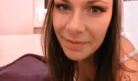 Juicy Mulatten Schlampe Quinn Urlaub auf BBC und deutschsprachige sexfilme kostenlos im gefickt