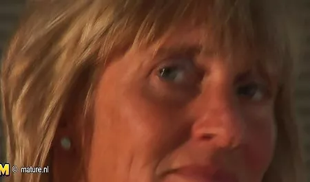 Anne hat Spaß gratis hardcore mit einem schwarzen Schwanz